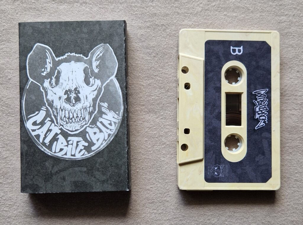 CATBITEBACK - s/t - Tape